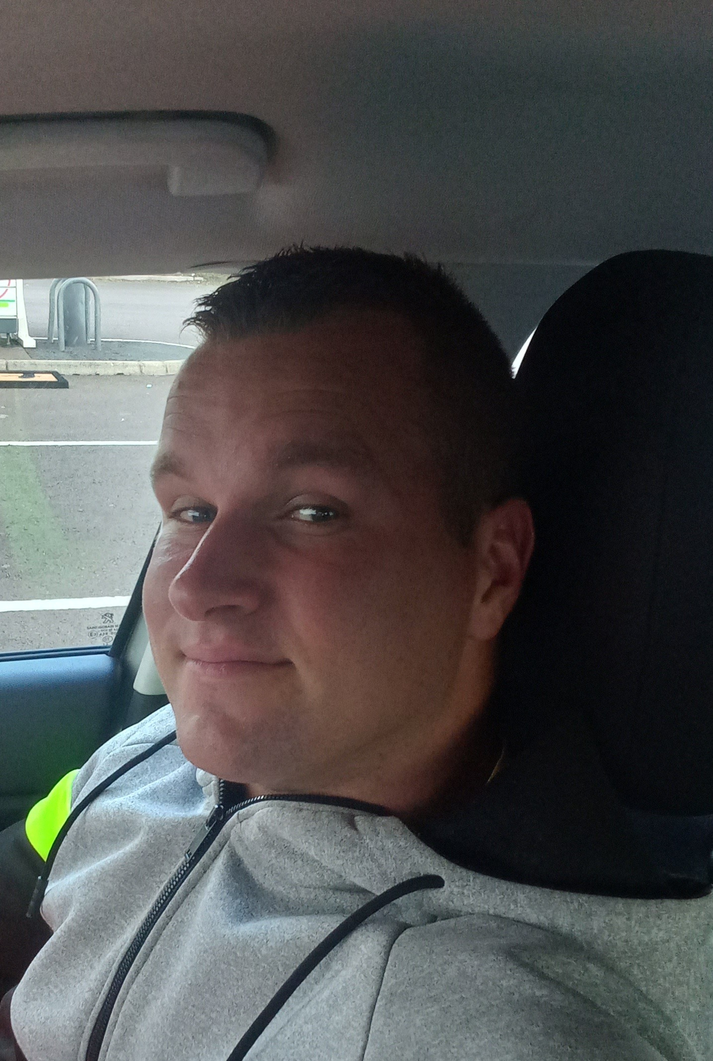Profil de Yamadou, 27 ans, Speed Dating Luxembourg à Brachtenbach