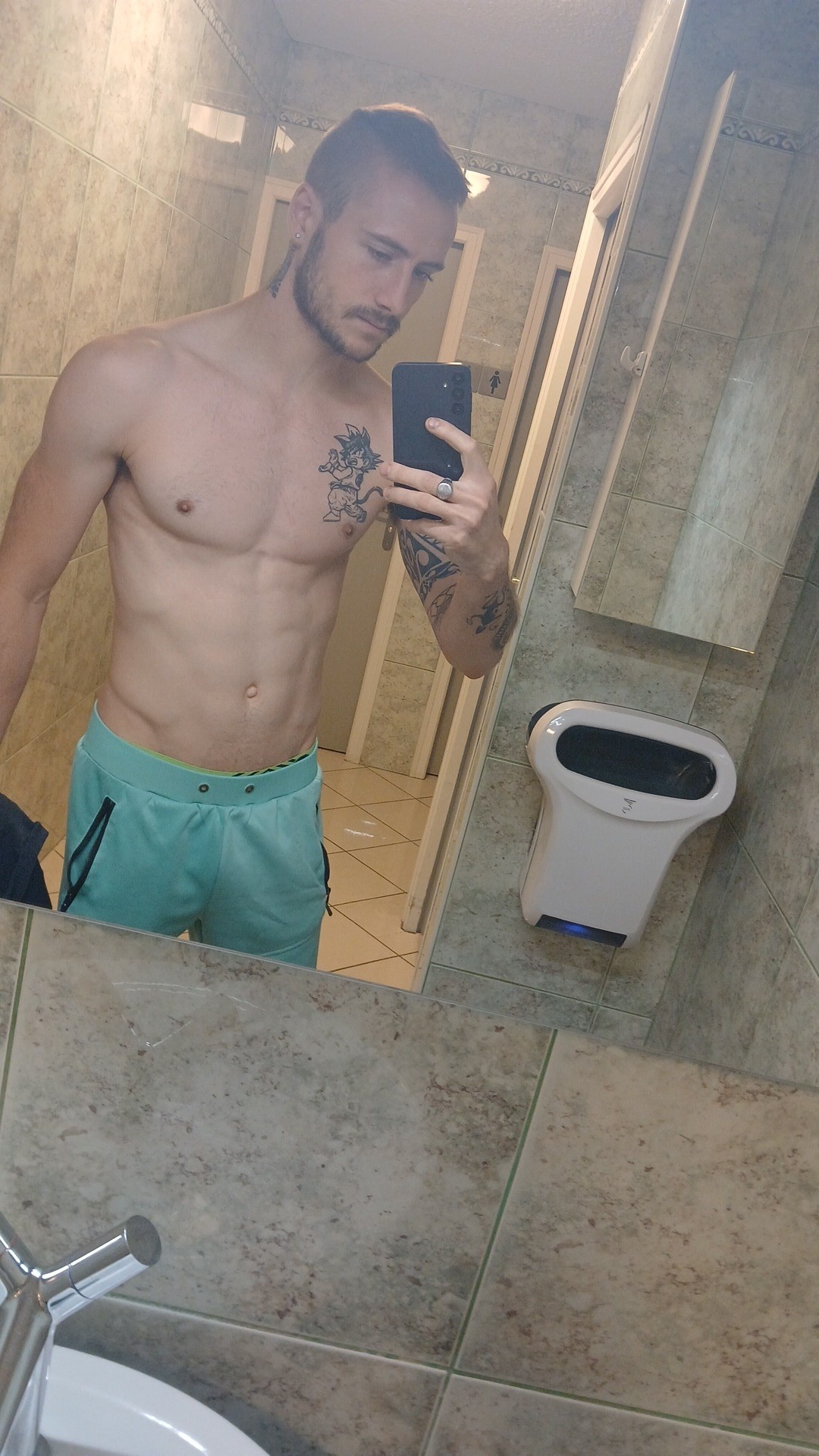 Profil de Pako, 26 ans, Speed Dating Luxembourg à Mullerthal